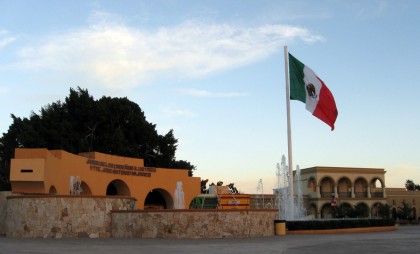 bajasanjoseplaza The Plaza at San Jose del Cabo