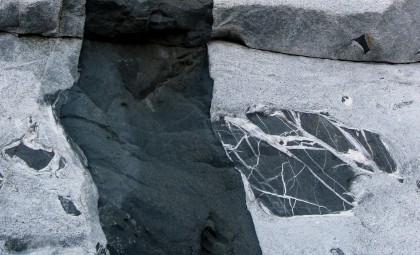sierralalagunagranitedetail More Veins